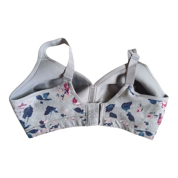 Cacique Gray and Pink Wireless Bra with Adjustable Straps - Picture 3 of 4
